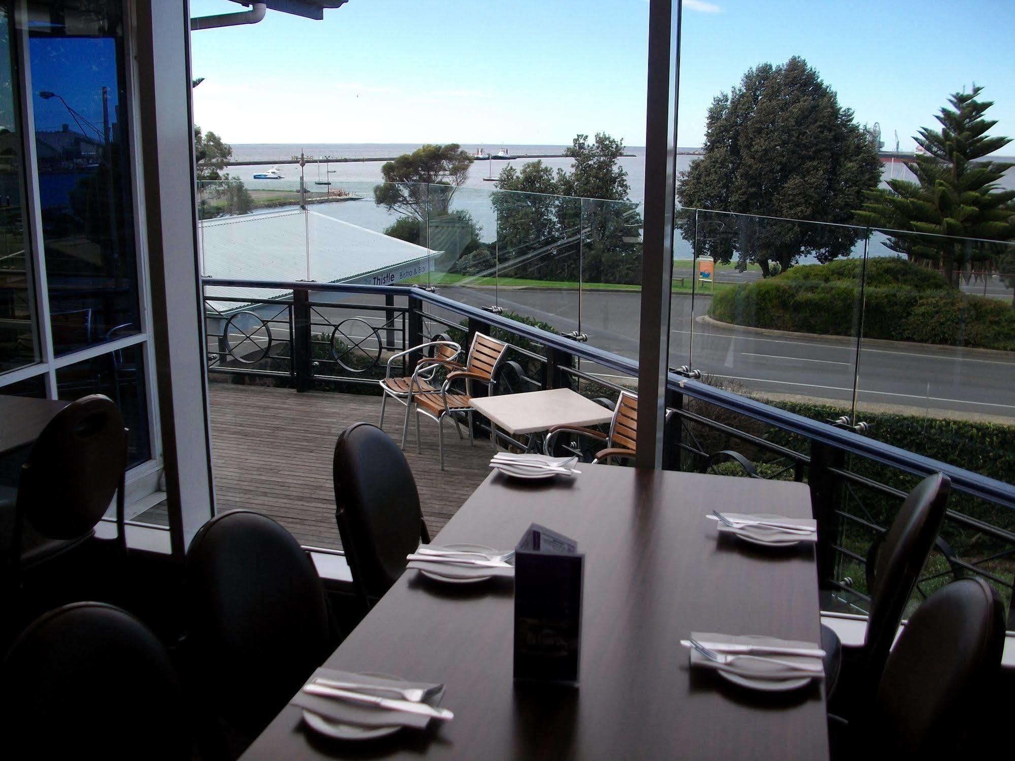 Richmond Henty Hotel Portland Exteriör bild