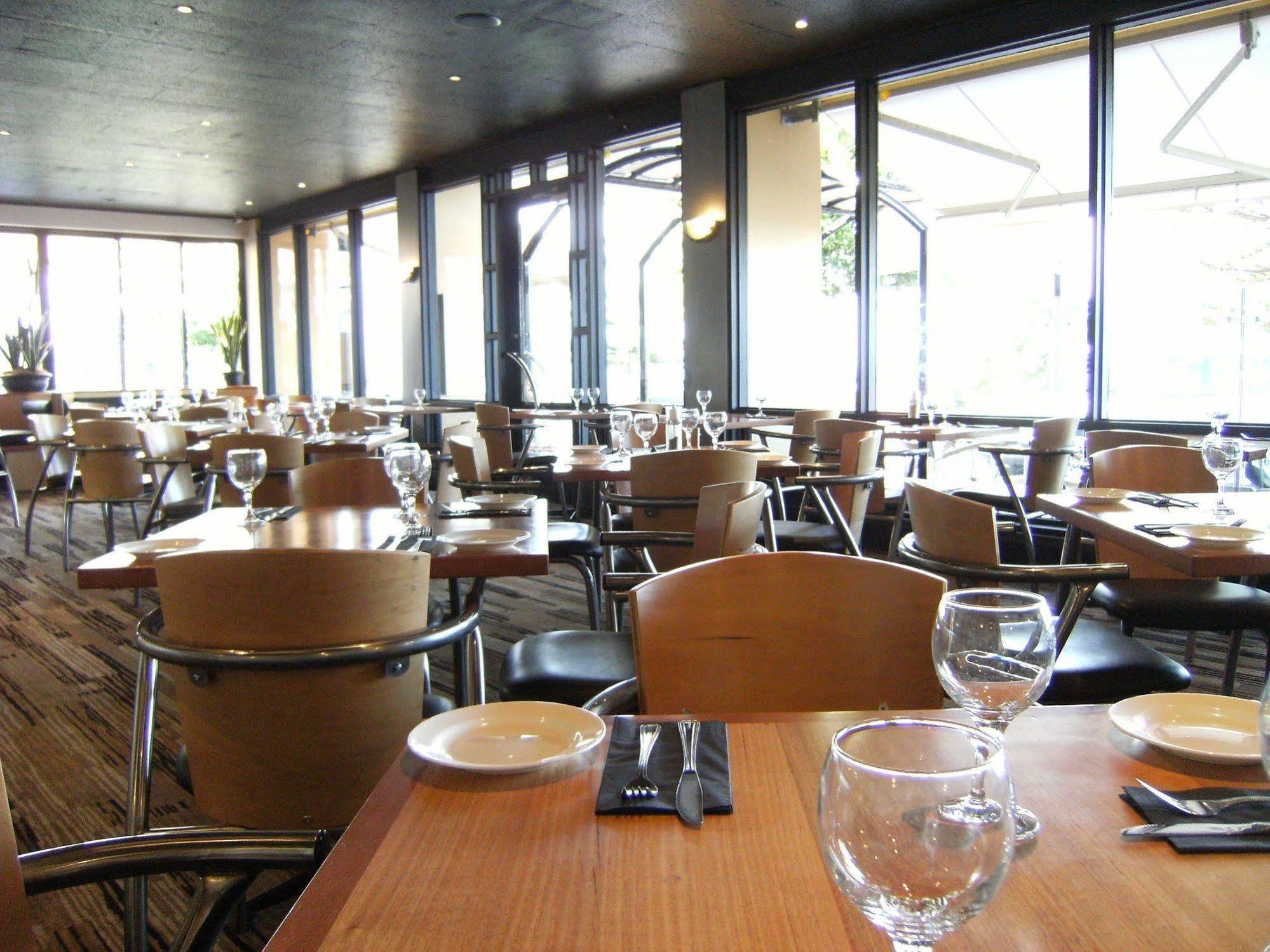 Richmond Henty Hotel Portland Exteriör bild